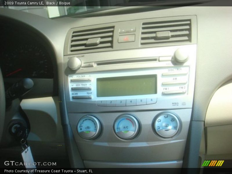 Black / Bisque 2009 Toyota Camry LE