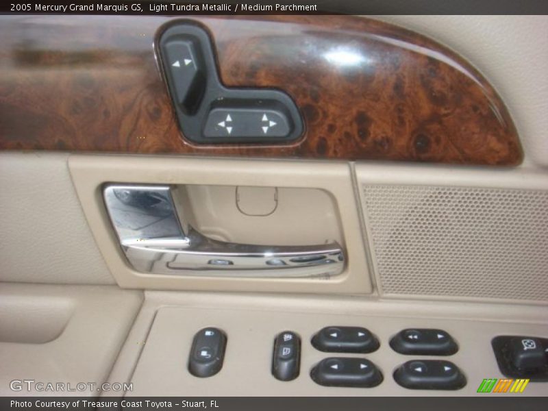 Light Tundra Metallic / Medium Parchment 2005 Mercury Grand Marquis GS