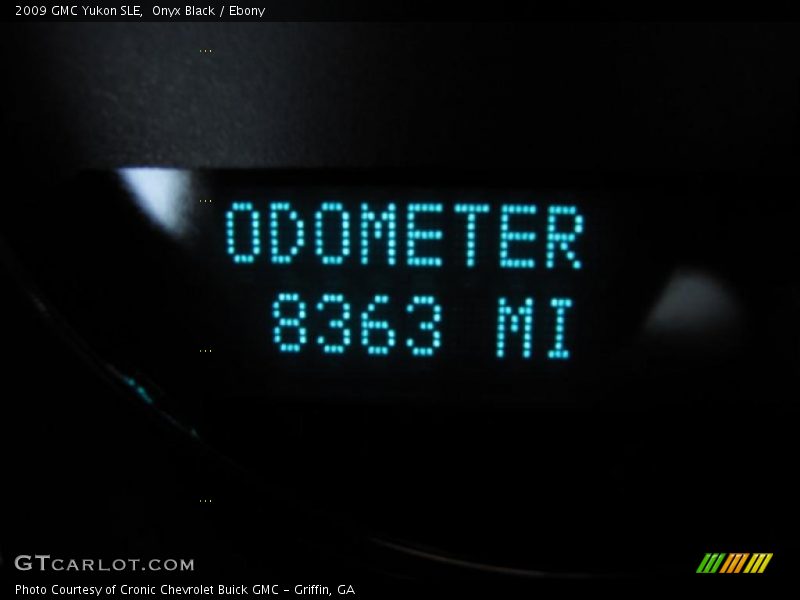 Onyx Black / Ebony 2009 GMC Yukon SLE