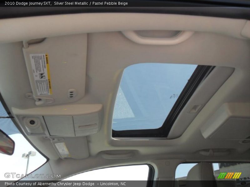 Silver Steel Metallic / Pastel Pebble Beige 2010 Dodge Journey SXT