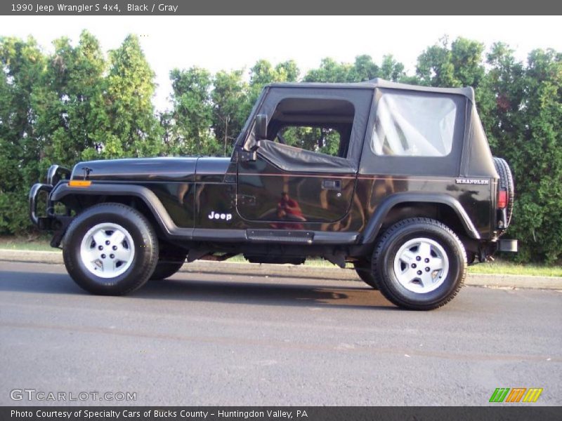 Black / Gray 1990 Jeep Wrangler S 4x4
