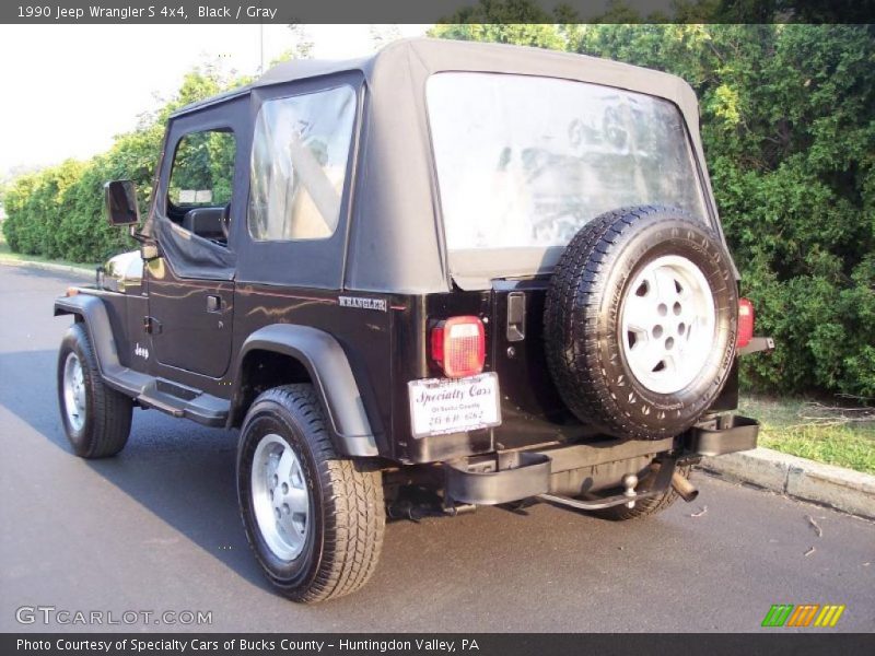 Black / Gray 1990 Jeep Wrangler S 4x4