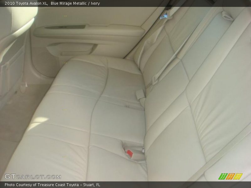 Blue Mirage Metallic / Ivory 2010 Toyota Avalon XL