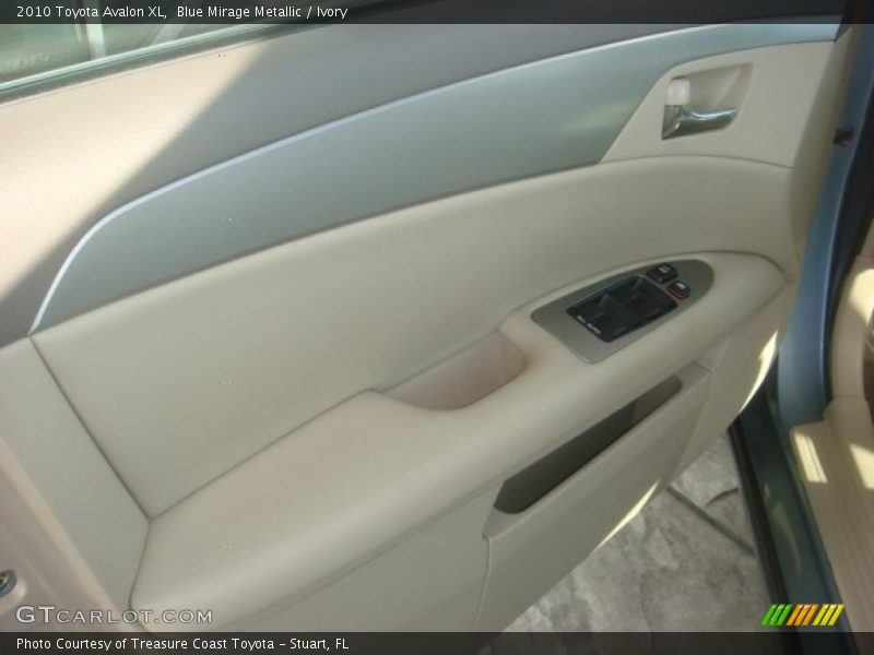 Blue Mirage Metallic / Ivory 2010 Toyota Avalon XL