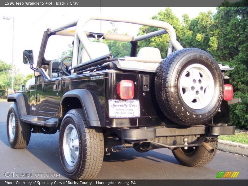 Black / Gray 1990 Jeep Wrangler S 4x4