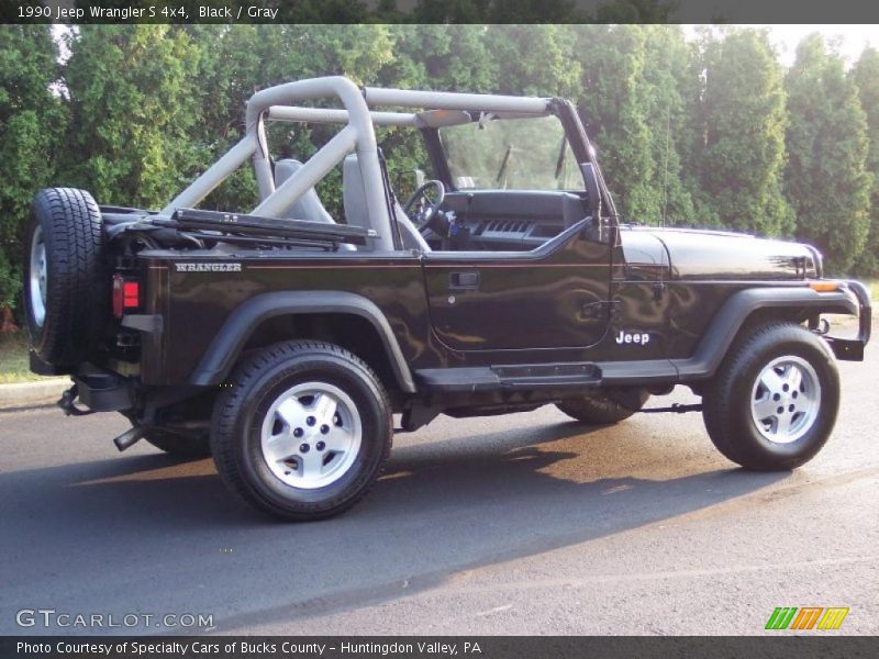 Black / Gray 1990 Jeep Wrangler S 4x4
