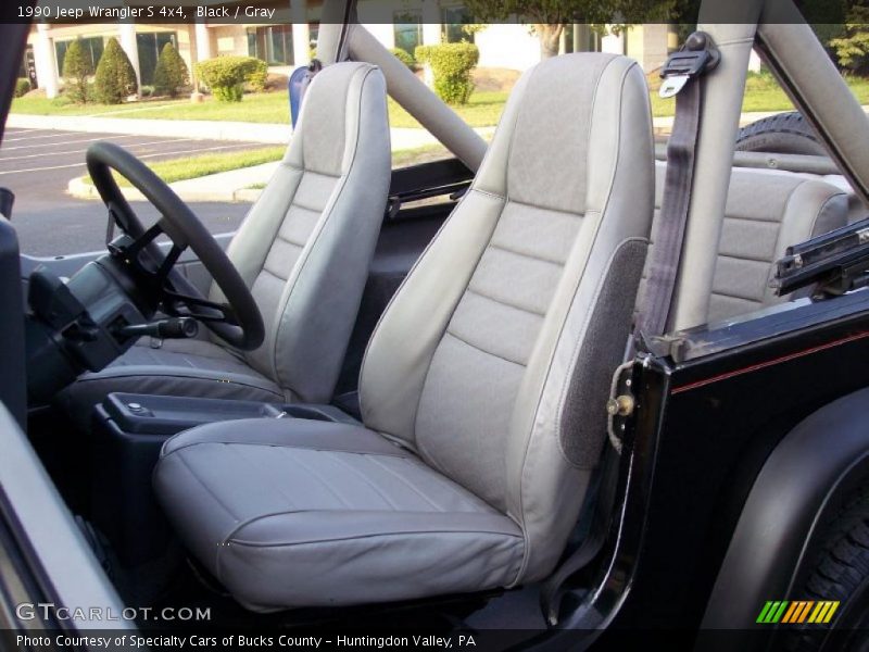 Black / Gray 1990 Jeep Wrangler S 4x4