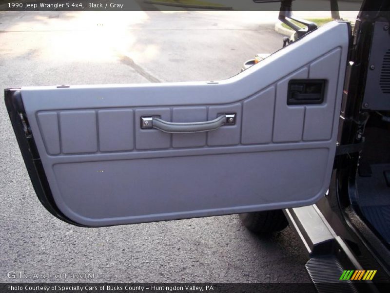 Black / Gray 1990 Jeep Wrangler S 4x4
