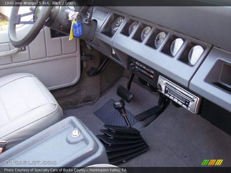 Black / Gray 1990 Jeep Wrangler S 4x4