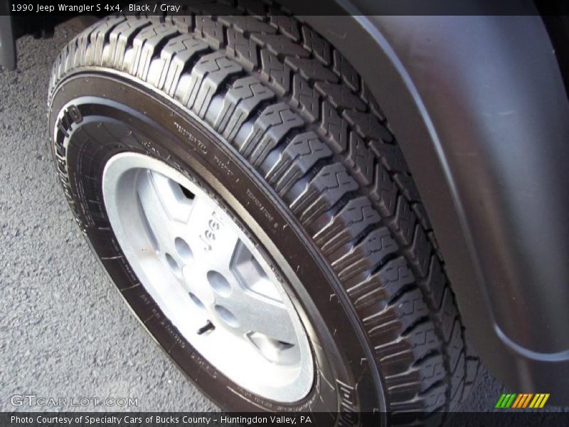 Black / Gray 1990 Jeep Wrangler S 4x4