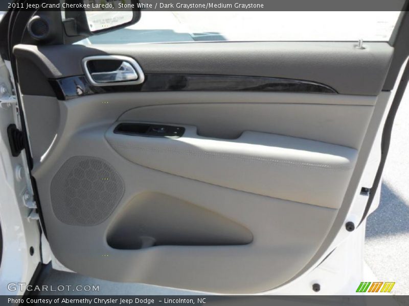 Stone White / Dark Graystone/Medium Graystone 2011 Jeep Grand Cherokee Laredo