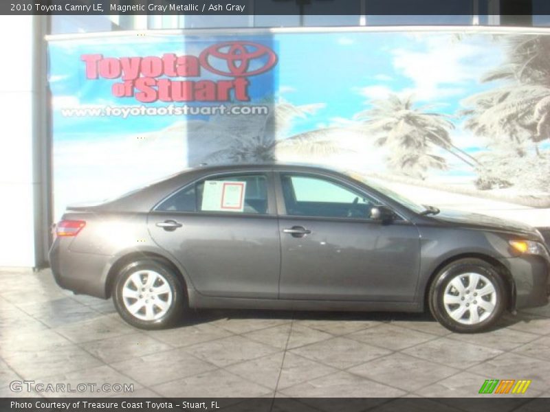 Magnetic Gray Metallic / Ash Gray 2010 Toyota Camry LE