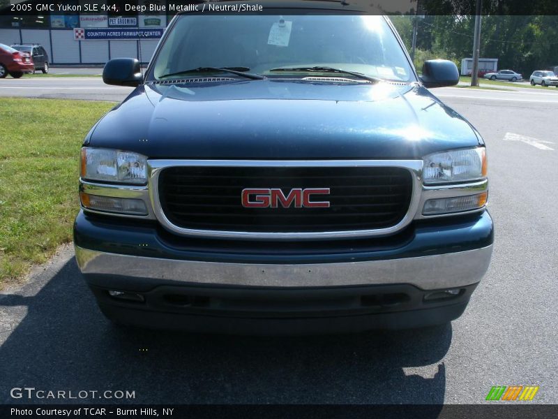 Deep Blue Metallic / Neutral/Shale 2005 GMC Yukon SLE 4x4