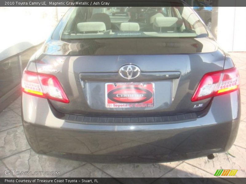 Magnetic Gray Metallic / Ash Gray 2010 Toyota Camry LE