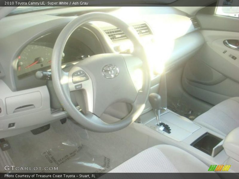 Super White / Ash Gray 2010 Toyota Camry LE