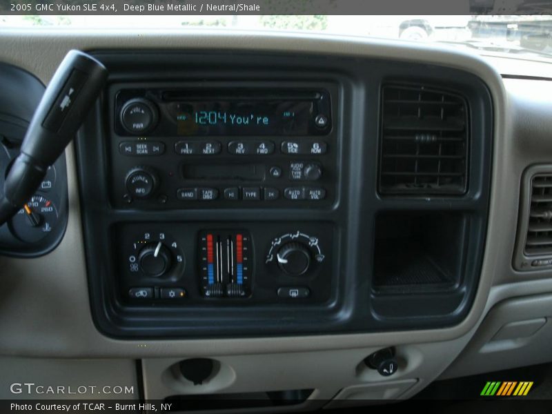 Deep Blue Metallic / Neutral/Shale 2005 GMC Yukon SLE 4x4