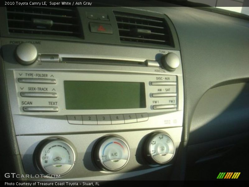 Super White / Ash Gray 2010 Toyota Camry LE