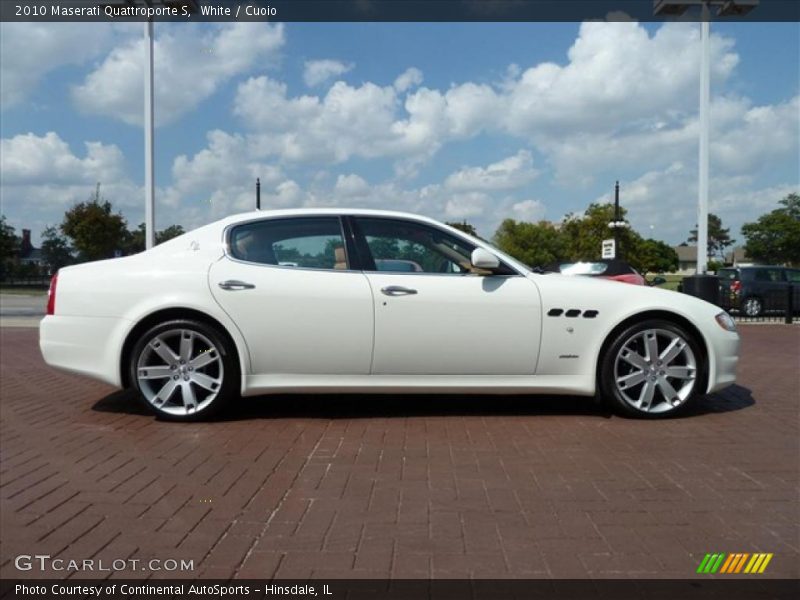 White / Cuoio 2010 Maserati Quattroporte S