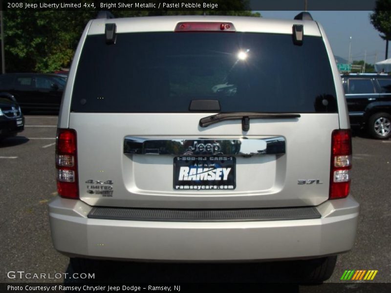 Bright Silver Metallic / Pastel Pebble Beige 2008 Jeep Liberty Limited 4x4