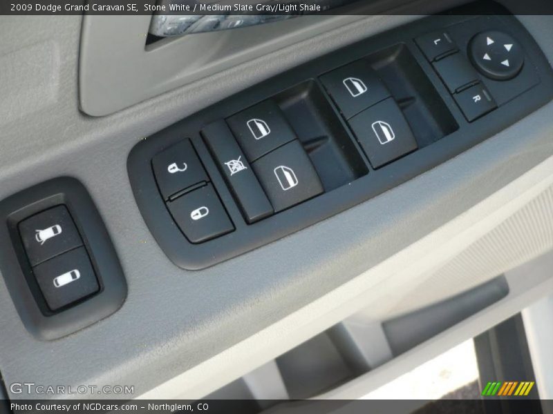 Stone White / Medium Slate Gray/Light Shale 2009 Dodge Grand Caravan SE