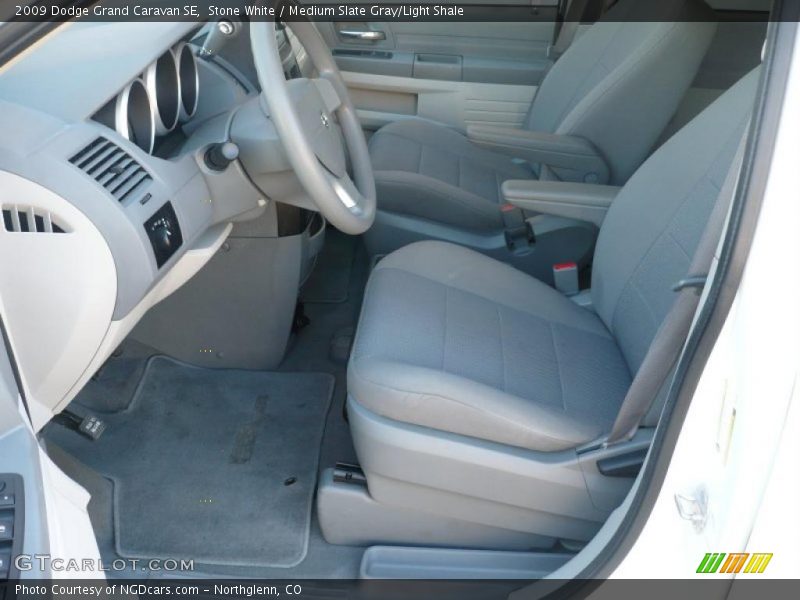 Stone White / Medium Slate Gray/Light Shale 2009 Dodge Grand Caravan SE
