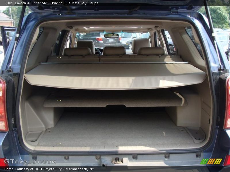 Pacific Blue Metallic / Taupe 2005 Toyota 4Runner SR5