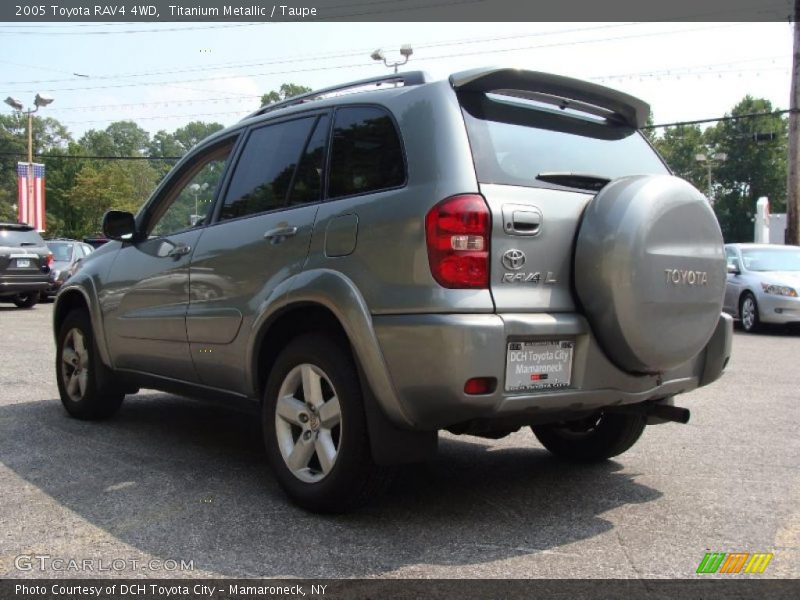 Titanium Metallic / Taupe 2005 Toyota RAV4 4WD