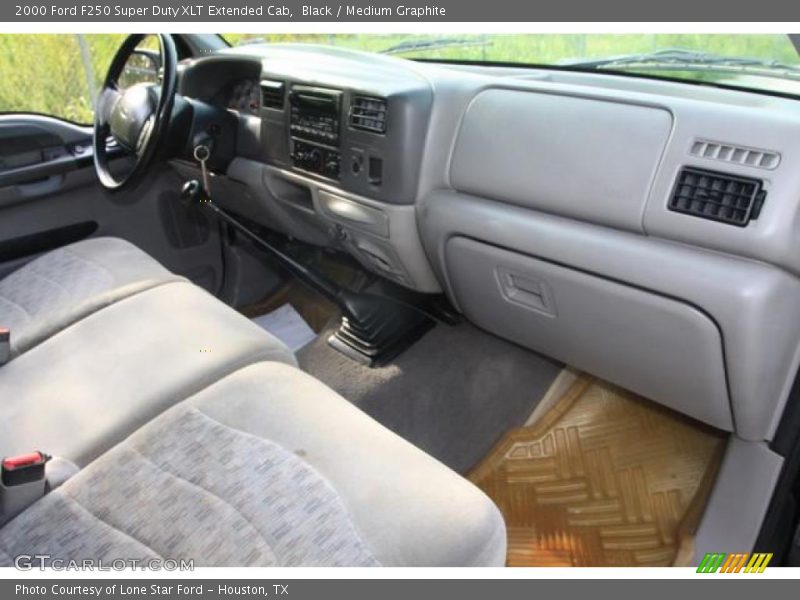 Black / Medium Graphite 2000 Ford F250 Super Duty XLT Extended Cab