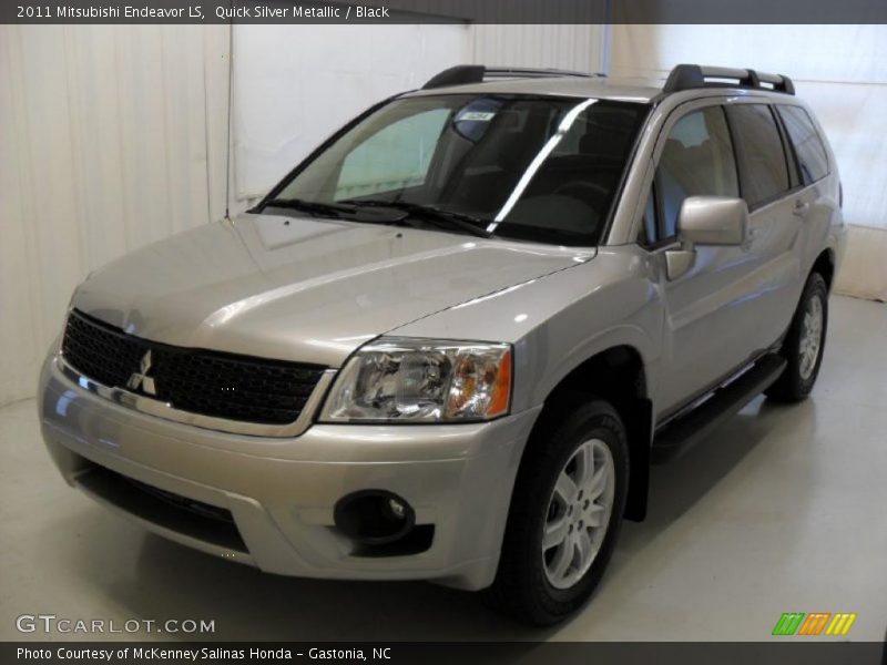 Quick Silver Metallic / Black 2011 Mitsubishi Endeavor LS