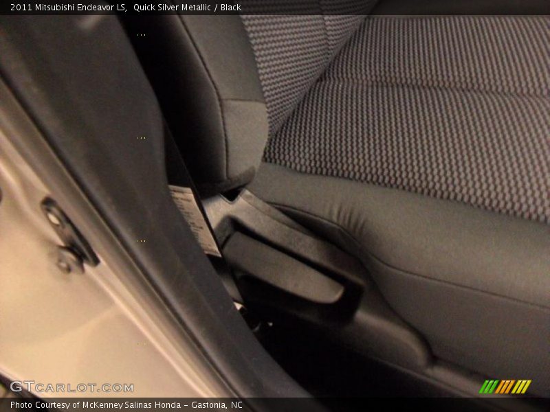 Quick Silver Metallic / Black 2011 Mitsubishi Endeavor LS