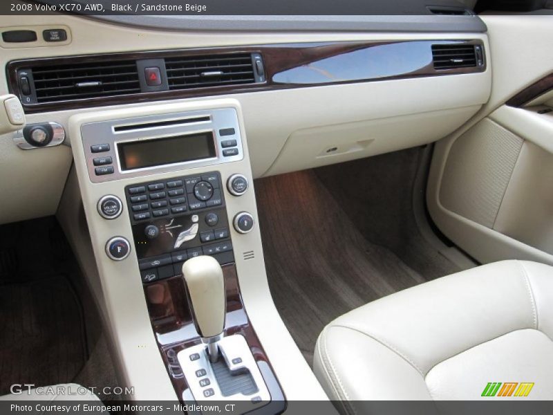 Black / Sandstone Beige 2008 Volvo XC70 AWD