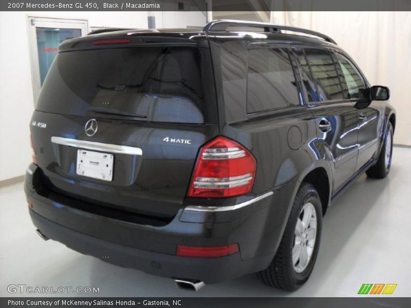 Black / Macadamia 2007 Mercedes-Benz GL 450