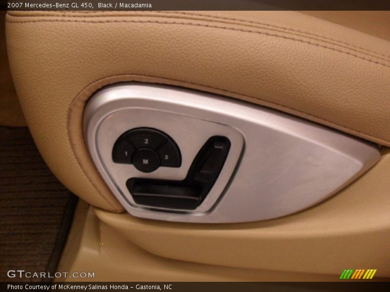 Black / Macadamia 2007 Mercedes-Benz GL 450