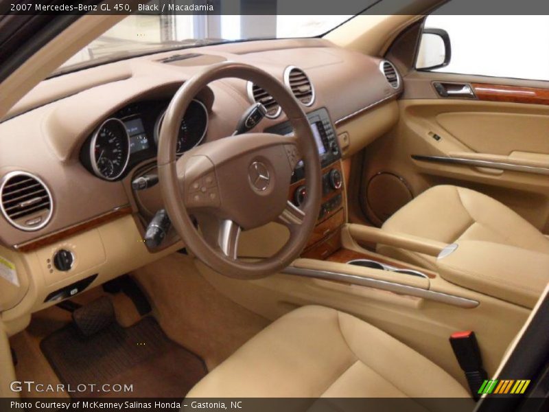 Black / Macadamia 2007 Mercedes-Benz GL 450