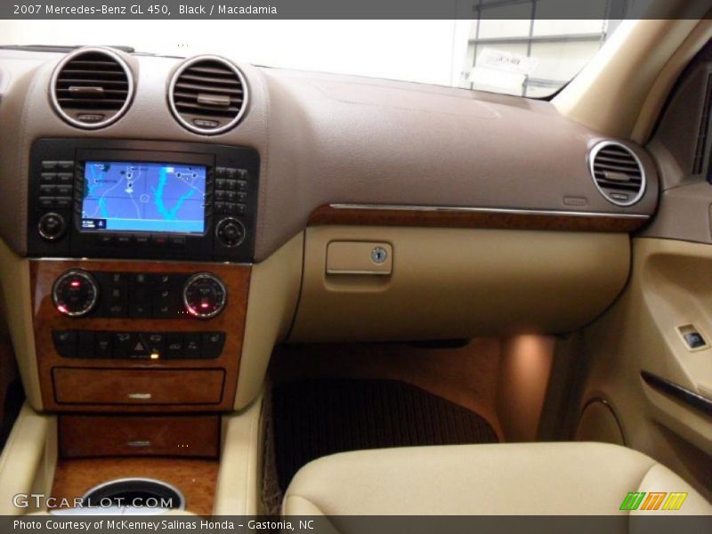 Black / Macadamia 2007 Mercedes-Benz GL 450