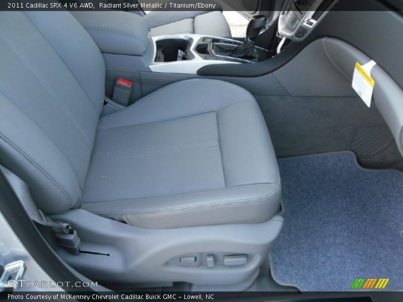 Radiant Silver Metallic / Titanium/Ebony 2011 Cadillac SRX 4 V6 AWD