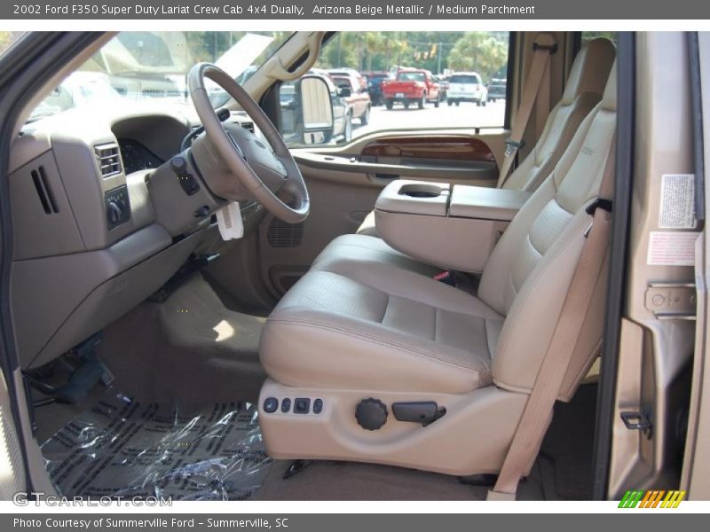 Arizona Beige Metallic / Medium Parchment 2002 Ford F350 Super Duty Lariat Crew Cab 4x4 Dually