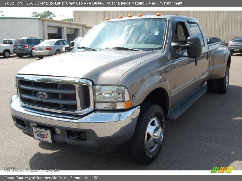 Arizona Beige Metallic / Medium Parchment 2002 Ford F350 Super Duty Lariat Crew Cab 4x4 Dually
