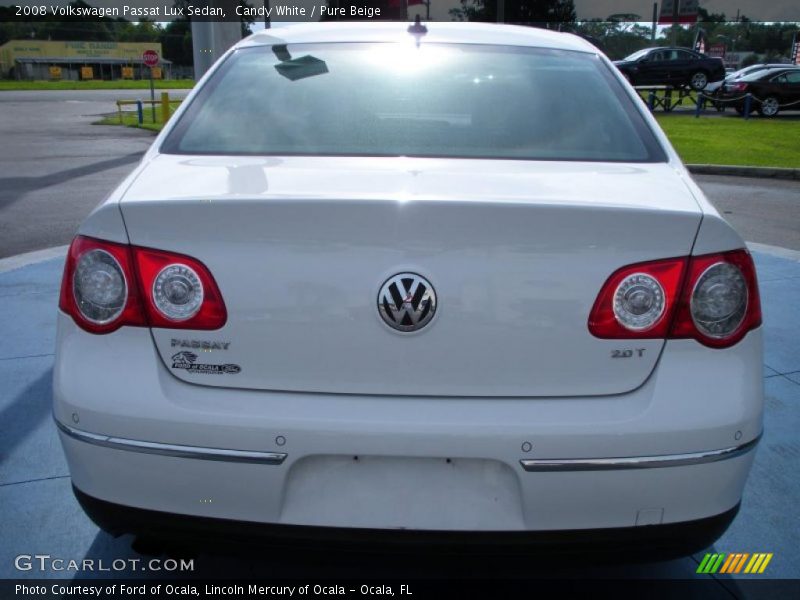 Candy White / Pure Beige 2008 Volkswagen Passat Lux Sedan