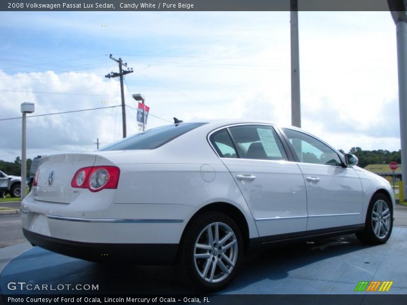 Candy White / Pure Beige 2008 Volkswagen Passat Lux Sedan