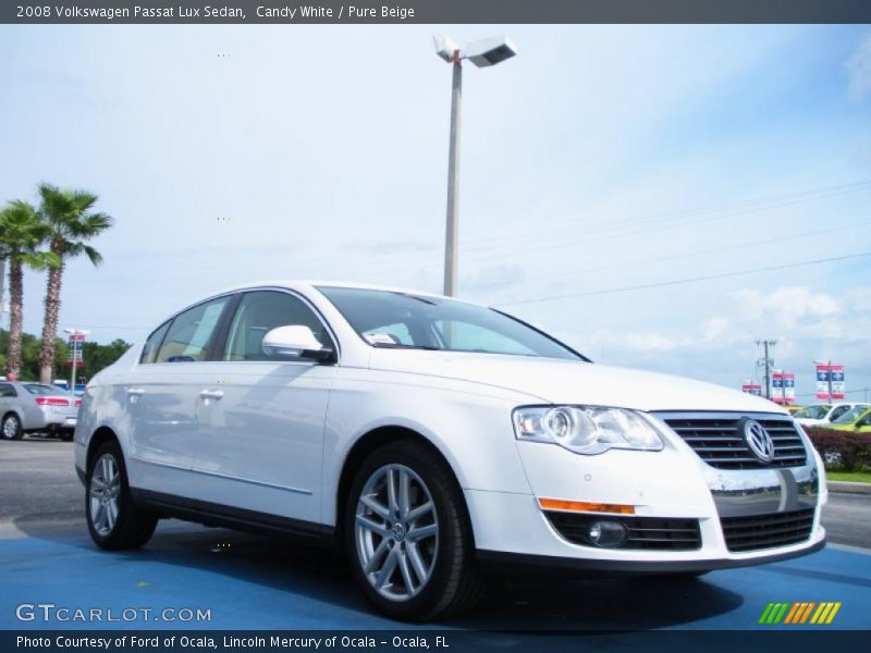 Candy White / Pure Beige 2008 Volkswagen Passat Lux Sedan