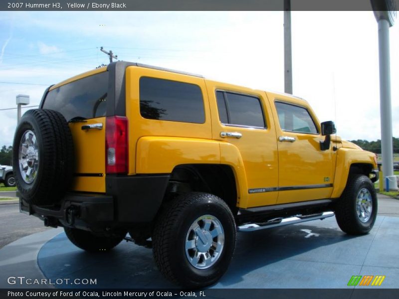 Yellow / Ebony Black 2007 Hummer H3