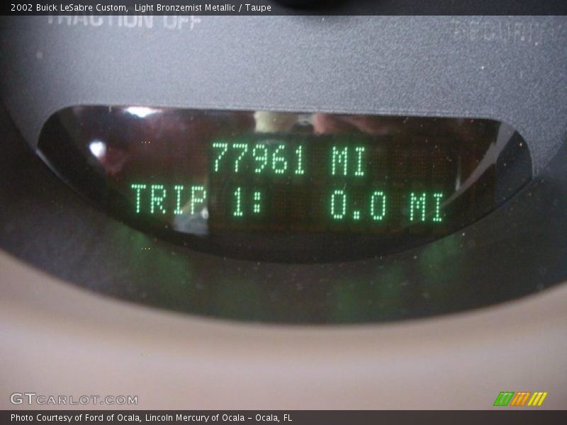 Light Bronzemist Metallic / Taupe 2002 Buick LeSabre Custom