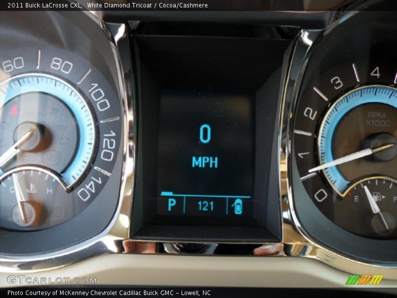 White Diamond Tricoat / Cocoa/Cashmere 2011 Buick LaCrosse CXL