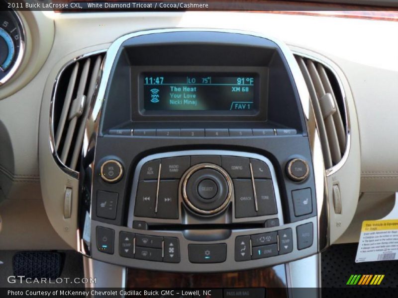 White Diamond Tricoat / Cocoa/Cashmere 2011 Buick LaCrosse CXL