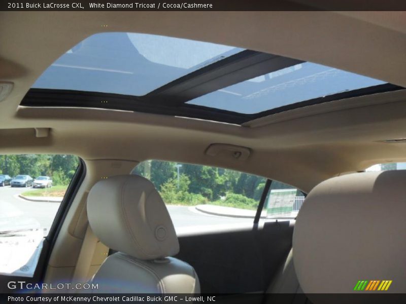 White Diamond Tricoat / Cocoa/Cashmere 2011 Buick LaCrosse CXL