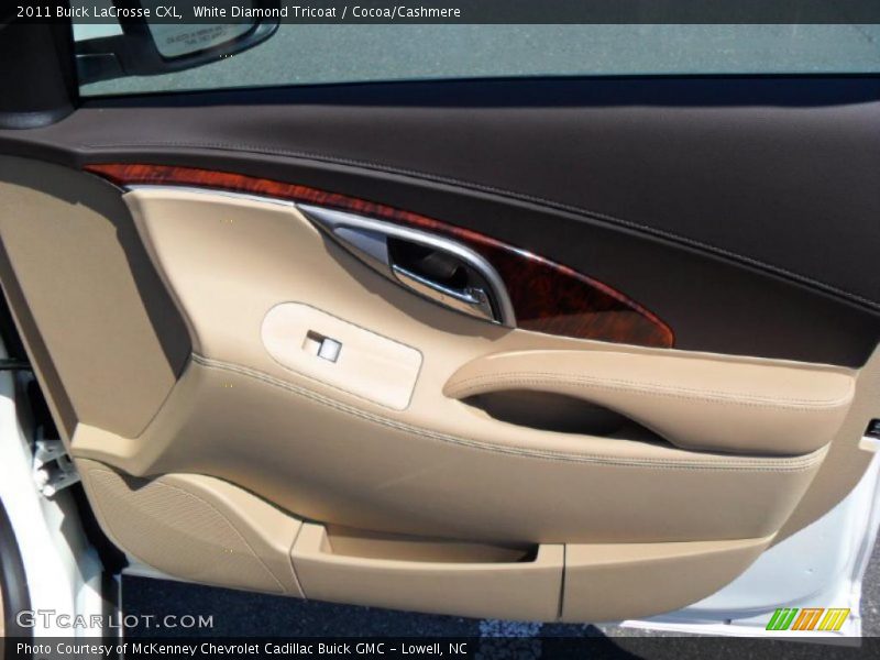 White Diamond Tricoat / Cocoa/Cashmere 2011 Buick LaCrosse CXL