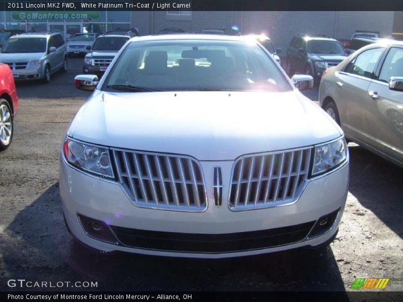 White Platinum Tri-Coat / Light Camel 2011 Lincoln MKZ FWD