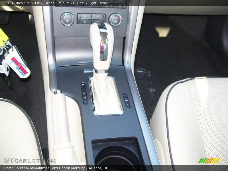 White Platinum Tri-Coat / Light Camel 2011 Lincoln MKZ FWD