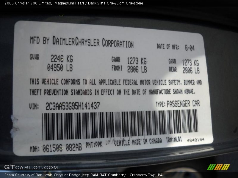 Magnesium Pearl / Dark Slate Gray/Light Graystone 2005 Chrysler 300 Limited